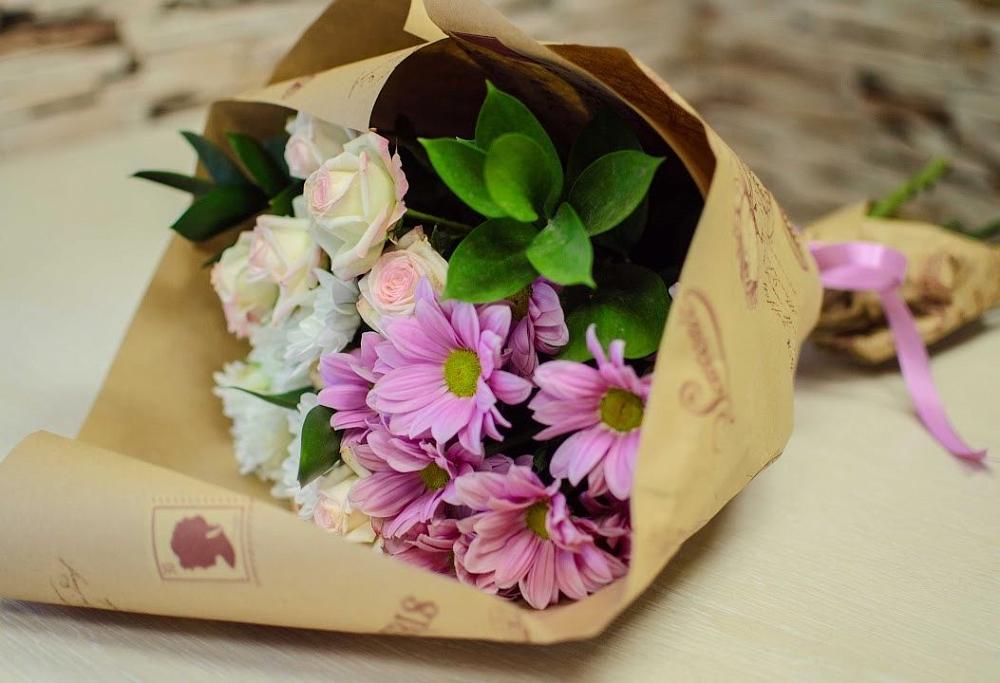 Букет цветов из: Розы и Хризантемы в Никольское