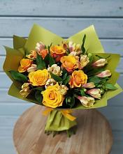 Букет цветов из:  Альстромерии и Розы в Никольское