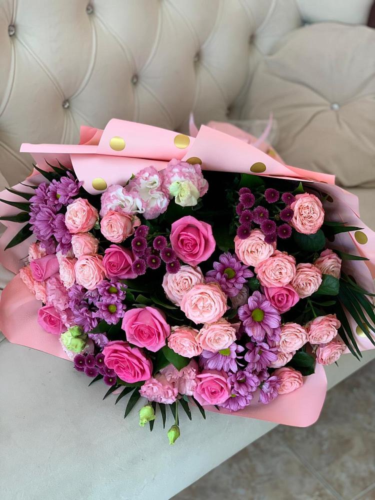 Букет цветов из: Хризантемы, Розы и Лизиантусы в Никольское