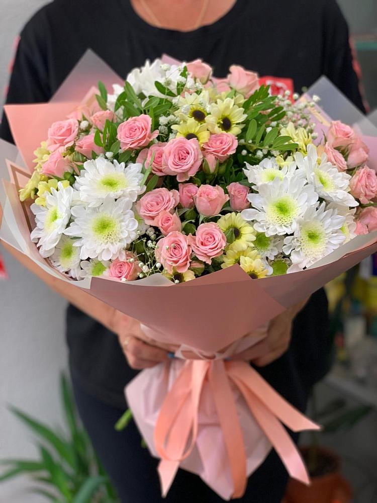 Букет цветов из: Розы и Хризантемы в Никольское