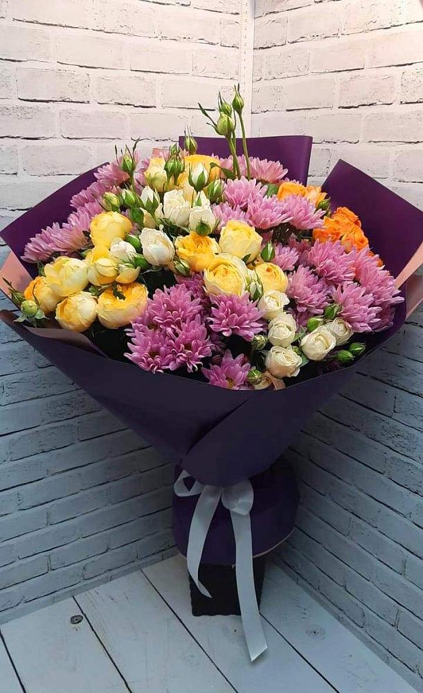 Букет цветов из: Хризантемы и Розы в Никольское