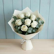 Букет Белые розы в Эвкалипте в Никольское