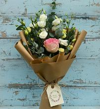 Букет цветов из:  Розы и Лизиантусы в Никольское