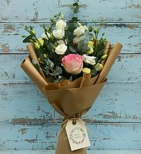 Букет цветов из:  Розы и Лизиантусы в Никольское