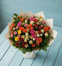 Букет Микс из разноцветных кустовых роз в Никольское